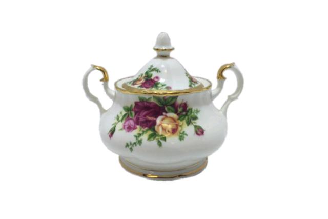ROYAL ALBERT SUGAR (OLD COUNTRY ROSES)